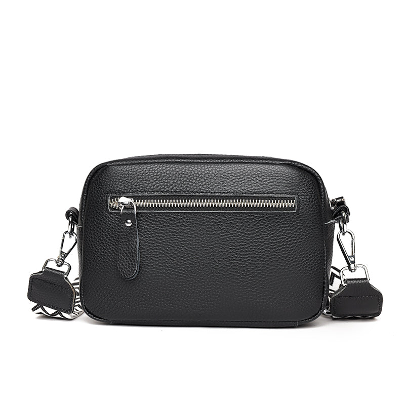 Abigail Echtleder-Schultertasche™ (-30%) - aus hochwertigem Kalbsleder mit komfortablem, breitem Riemen