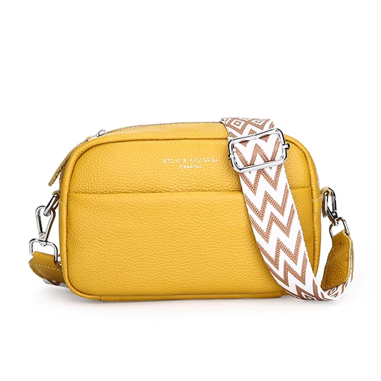 Abigail Echtleder-Schultertasche™ (-30%) - aus hochwertigem Kalbsleder mit komfortablem, breitem Riemen